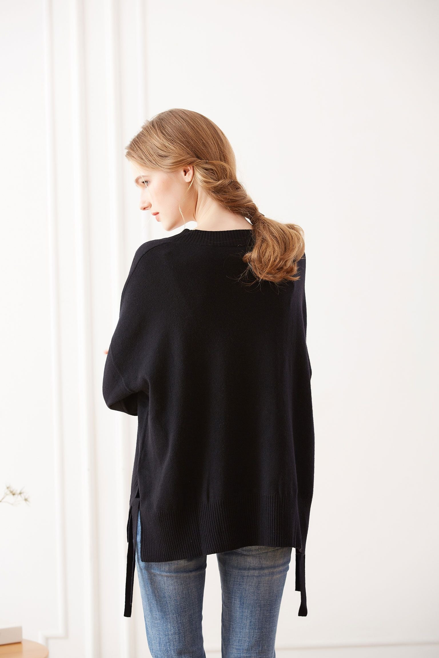 Side Tie Cashmere Crewneck Sweater, Black