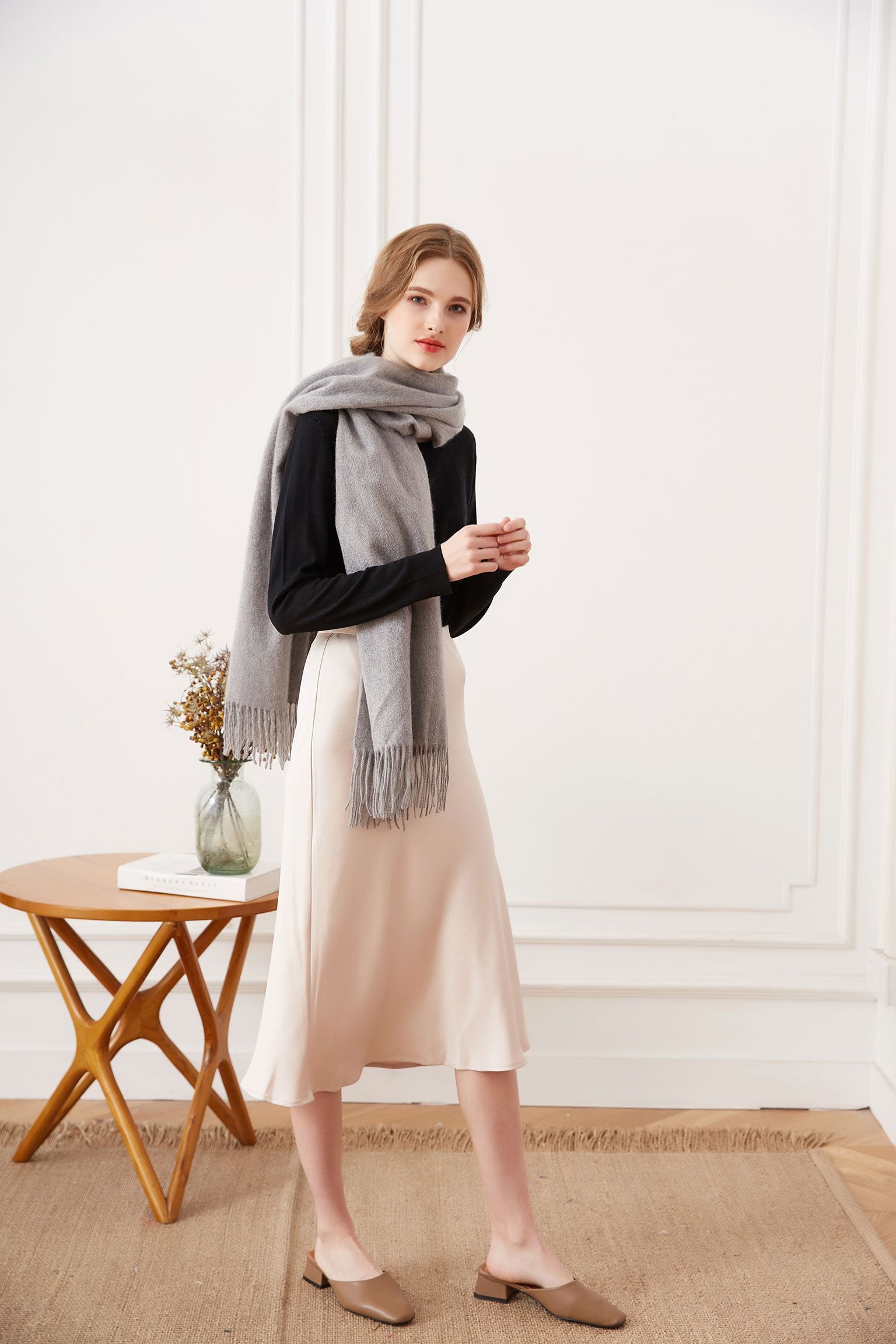 Large Cashmere Scarf, Grey