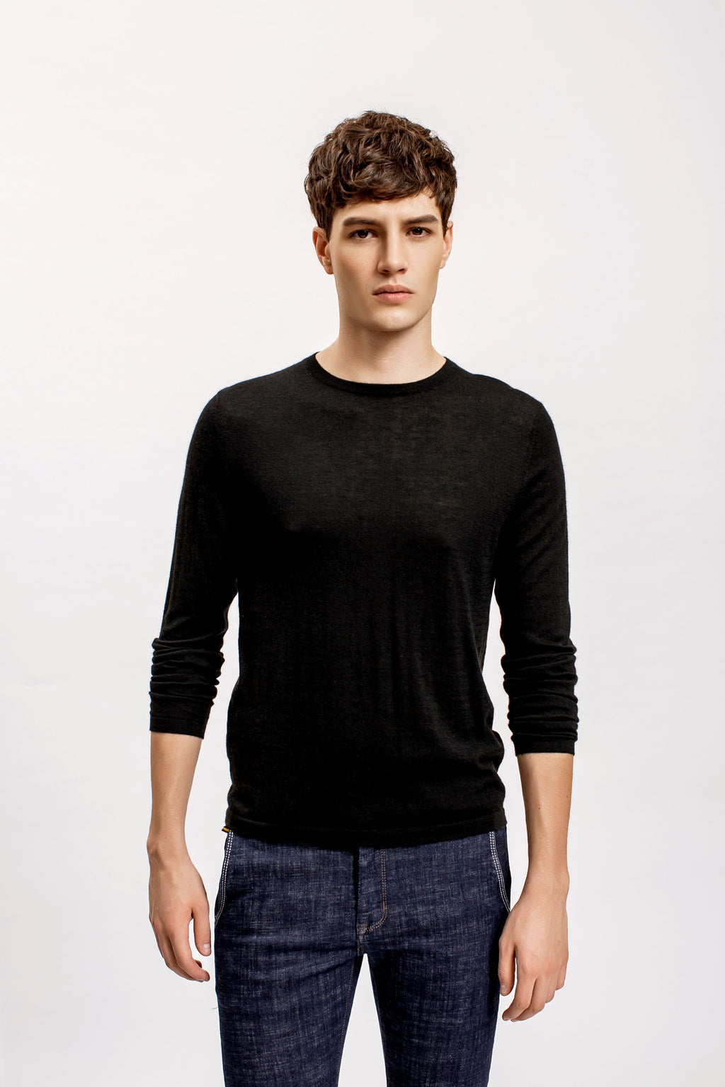 Superfine Cashmere Crewneck Sweater, Black