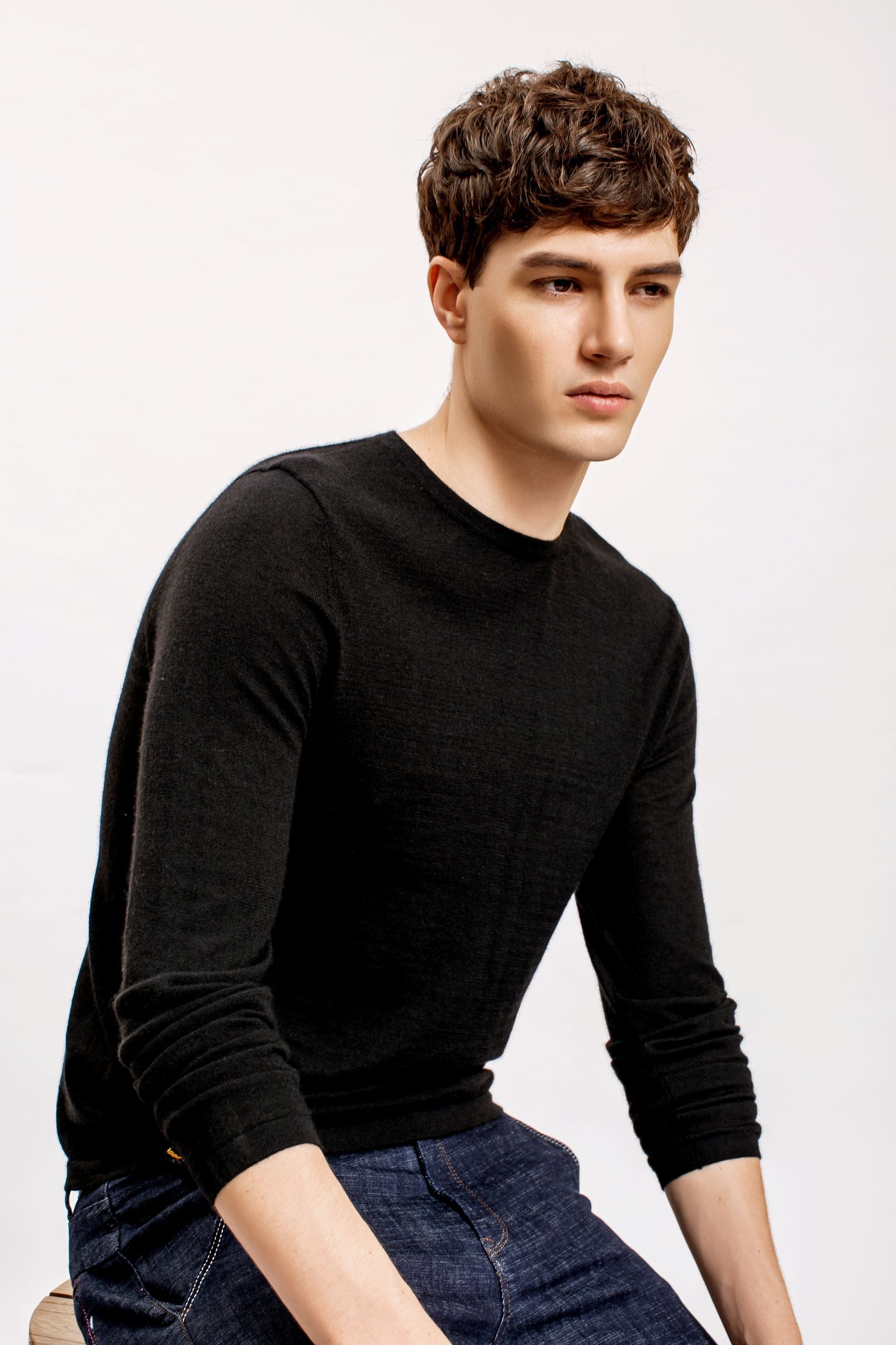 Superfine Cashmere Crewneck Sweater, Black