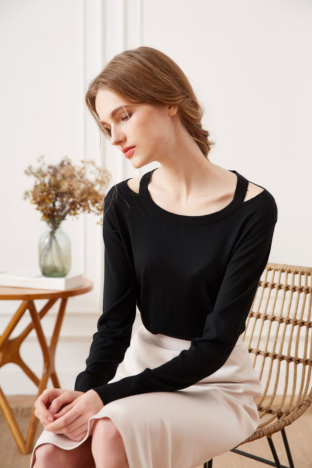 Off-shoulder Silk Cashmere Sweater, Black
