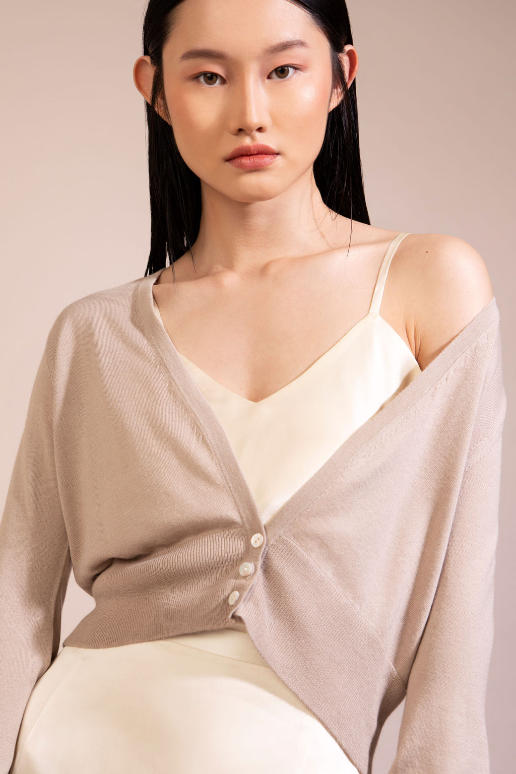 Superfine Cashmere Crop Cardigan, Light Beige