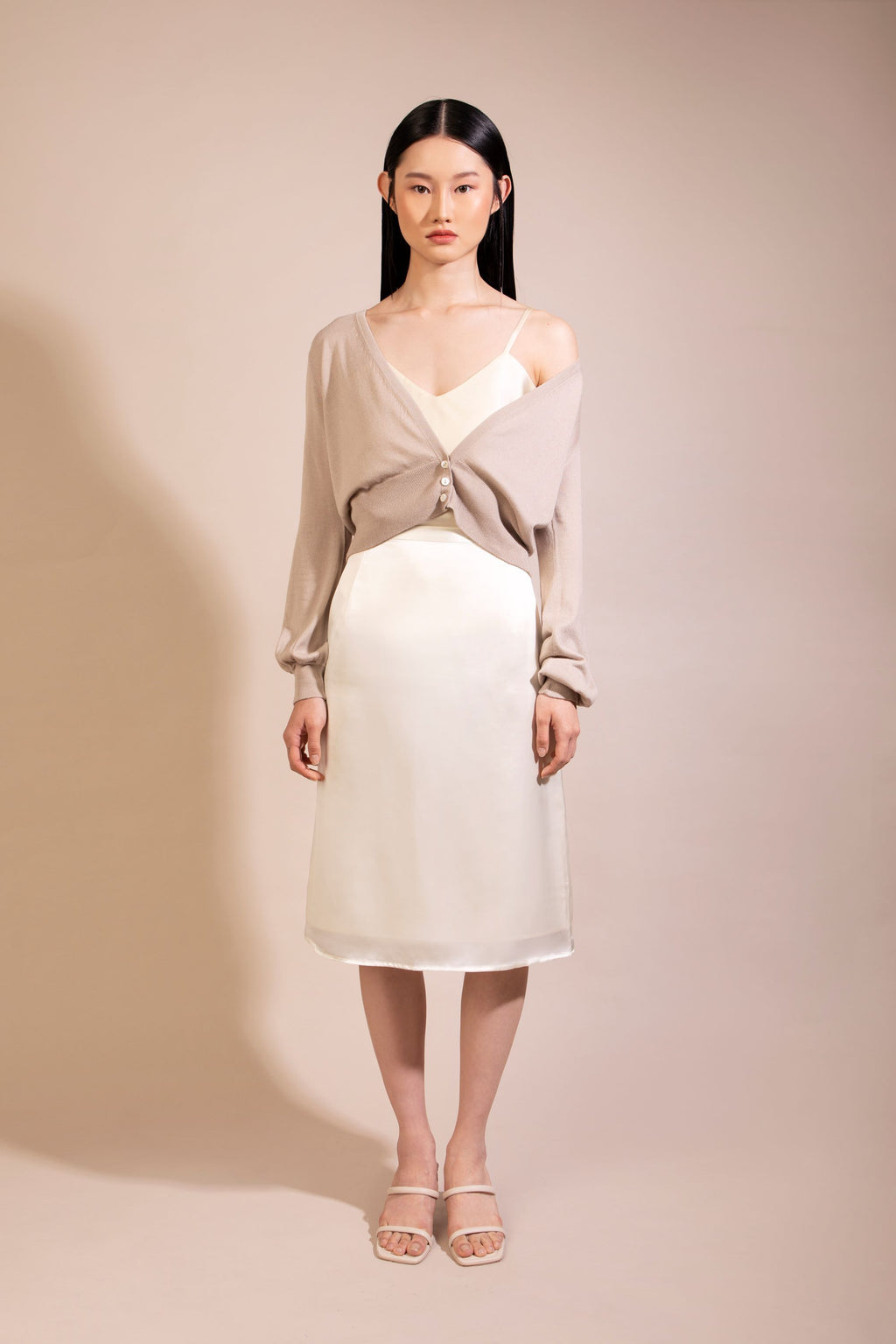 Superfine Cashmere Crop Cardigan, Light Beige