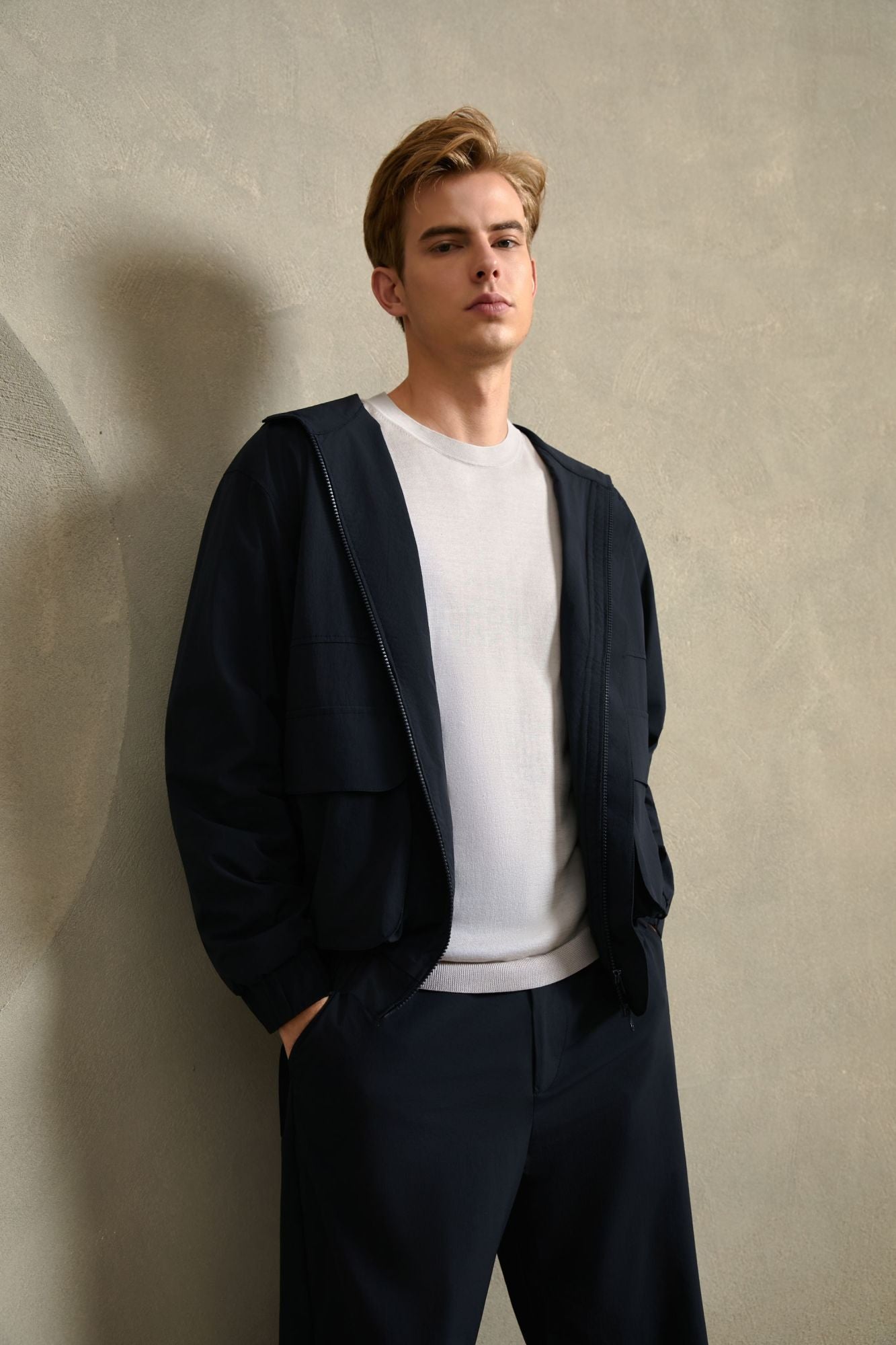 Quick Dry Hooded Windbreaker, Black