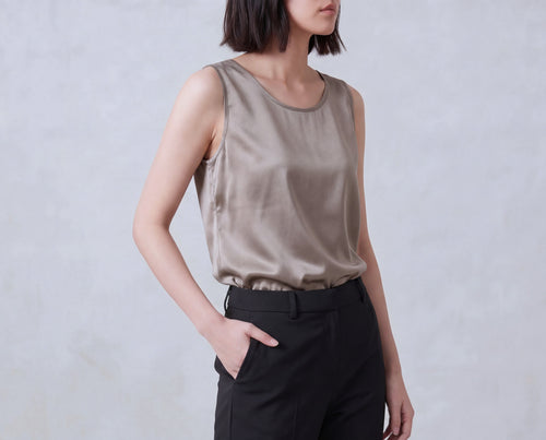 Pure Silk R-N Vest